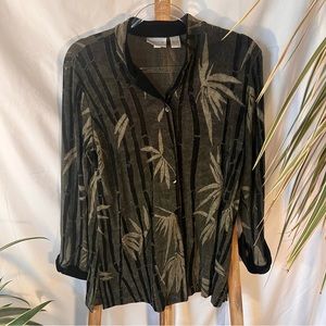 Chicos brand size 8-10 long sleeve button up